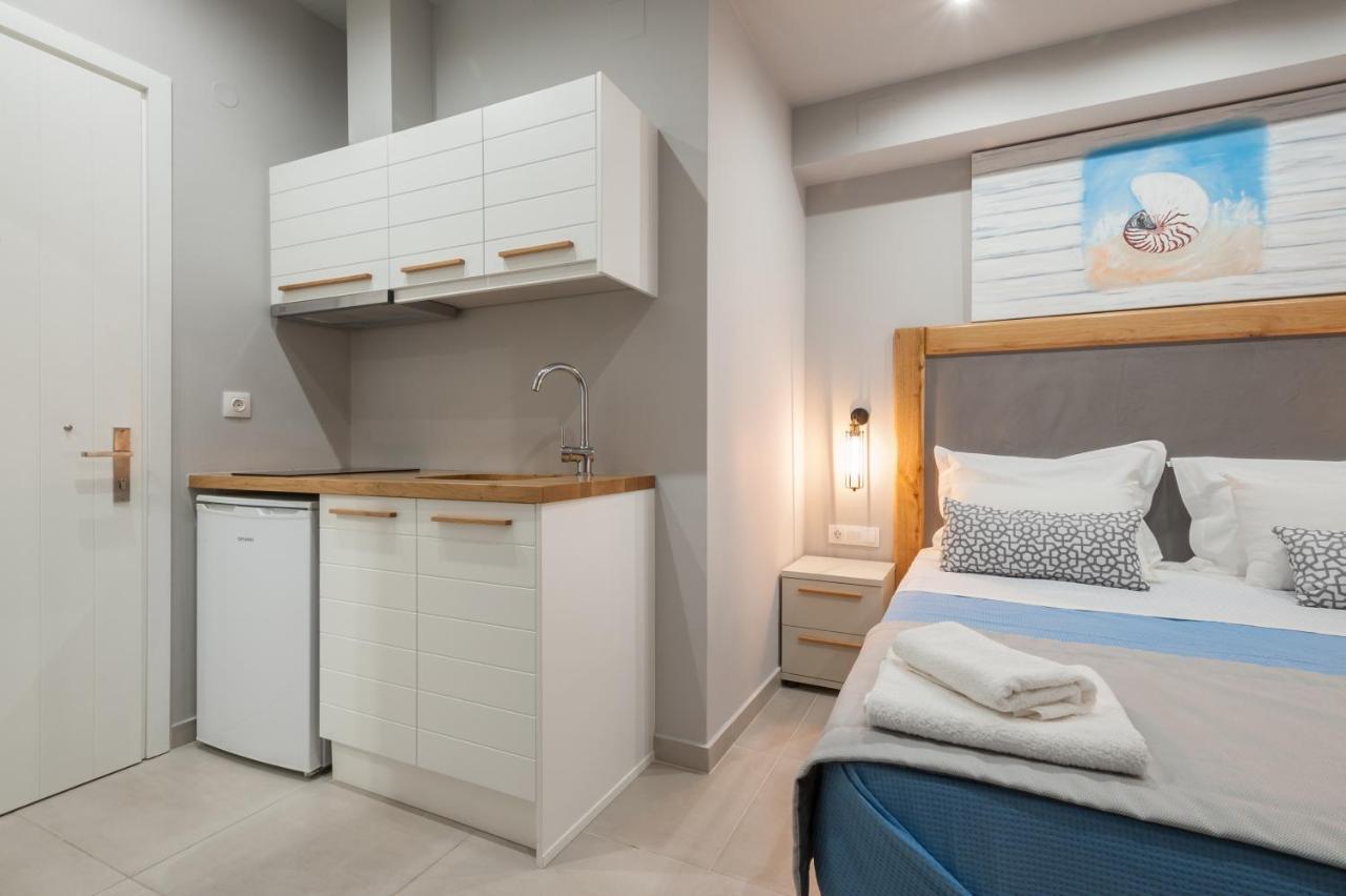 Armonia Rooms มิรินา ภายนอก รูปภาพ